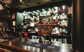 The Bull And The Hide London 4*